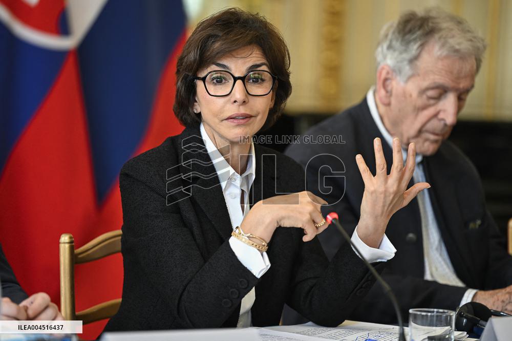 European Union s Ministers Of Culture Working Day - Paris