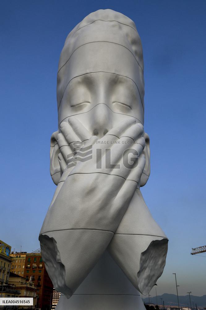 Silent Hortense Sculpture - Naples