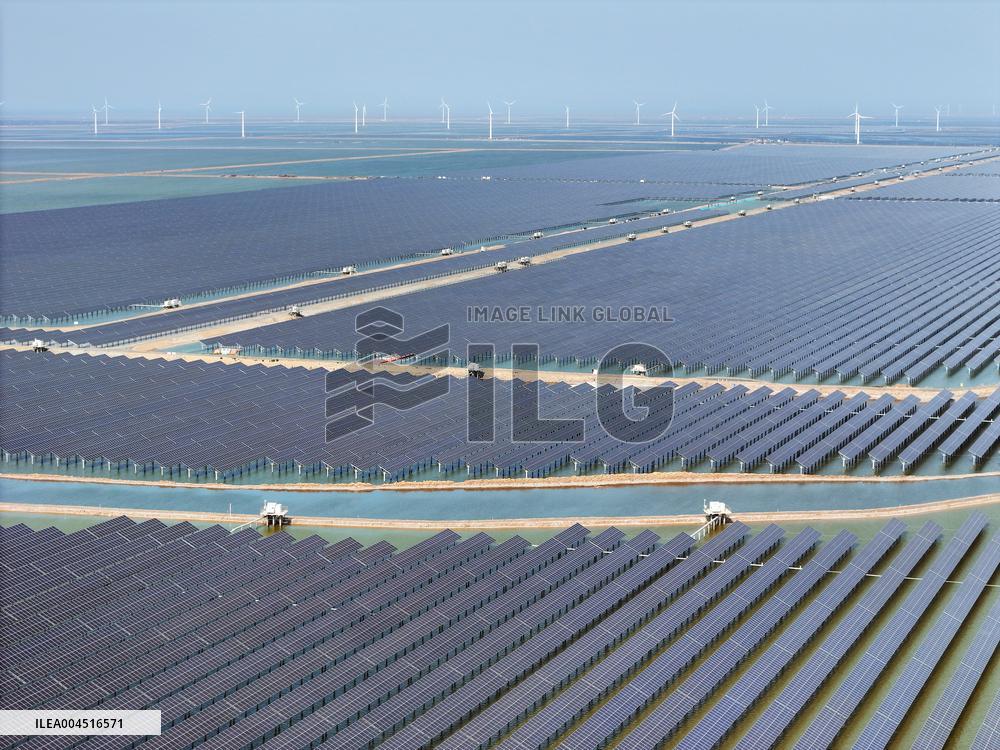 Scale of Wind And Photovoltaic Installed Capacity in China