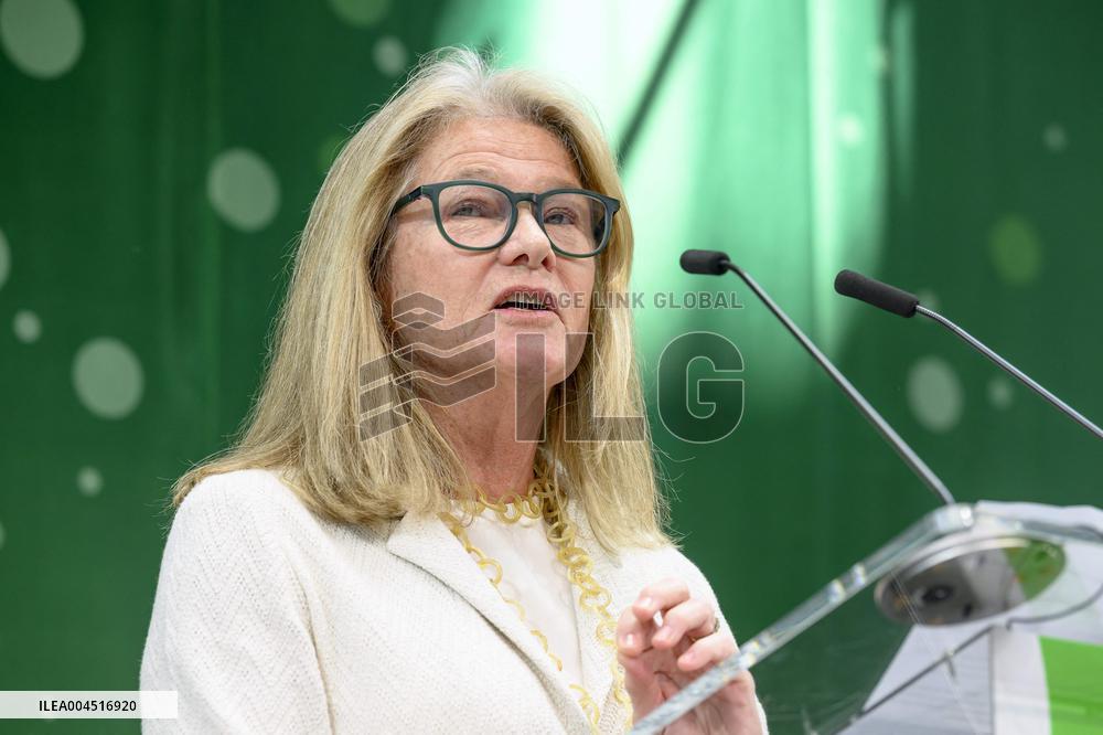 King Willem-Alexander Opens Dr. H.P. Heineken Centre in Zoeterwoud - Netherlands