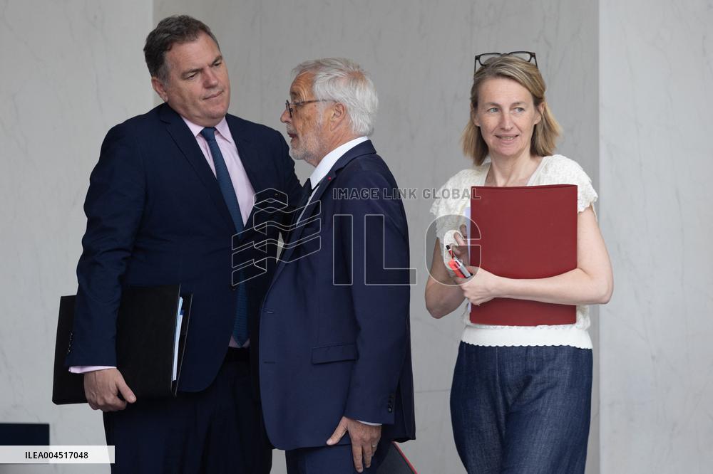 Weekly cabinet meeting - Paris