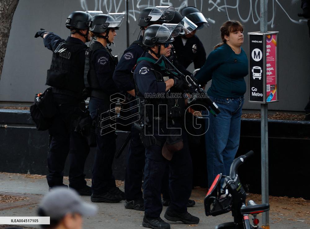 Ice Immigration Raid Protest - LA