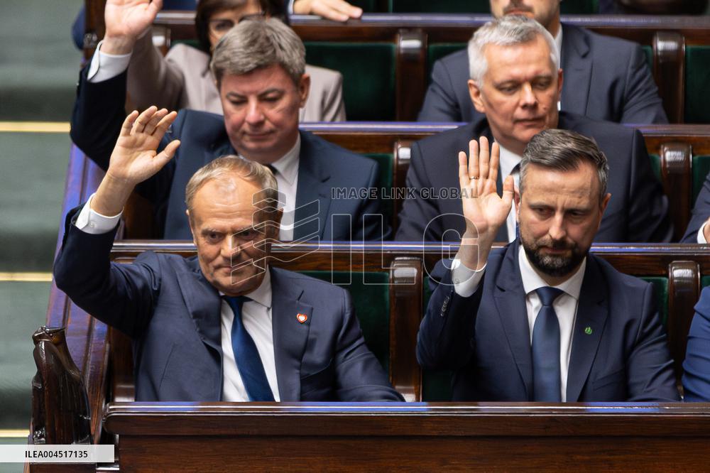 Vote of Confidence to Polish Government - Warsaw