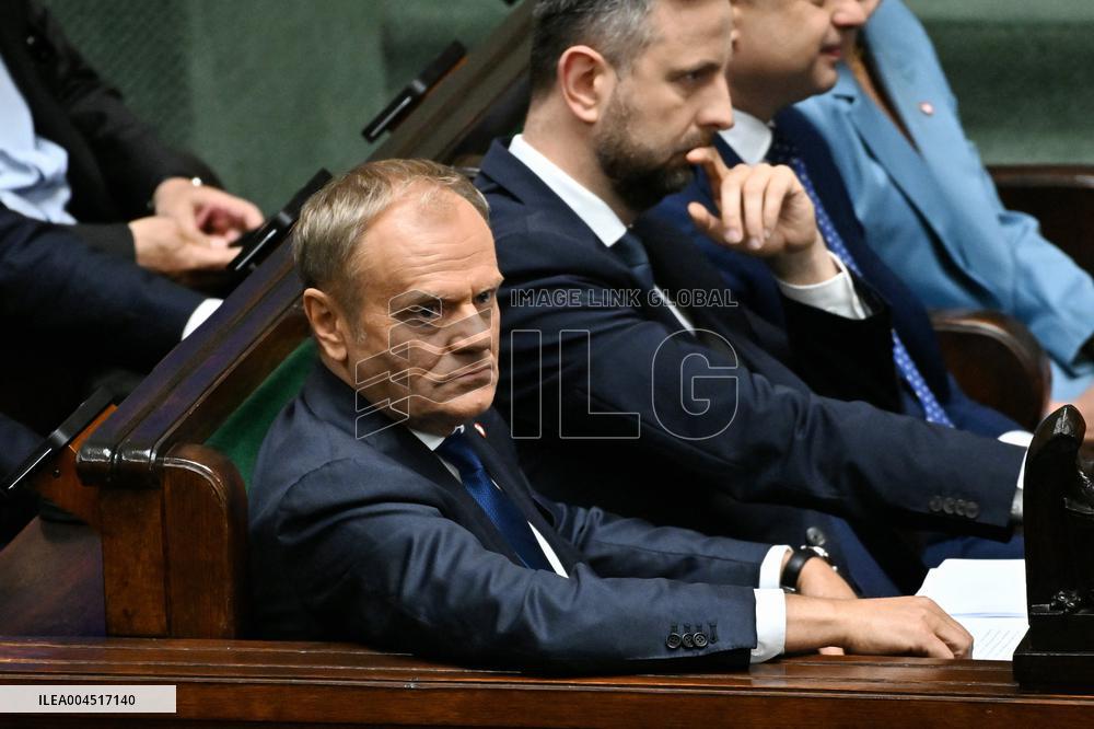 Vote of Confidence to Polish Government - Warsaw