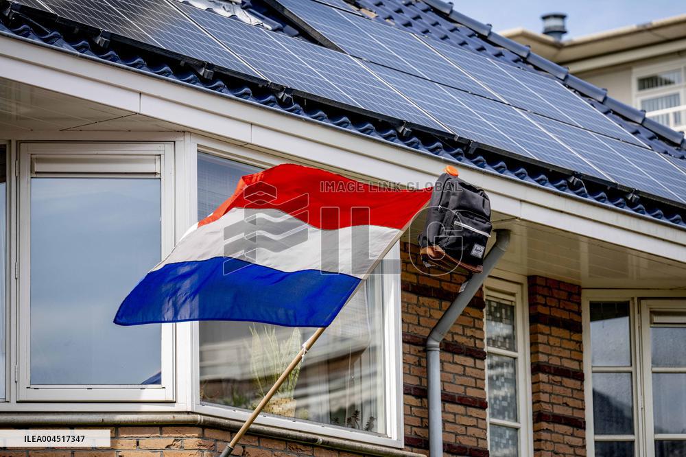 Final Exam Results Awaited by 200 000 Pupils - Netherlands