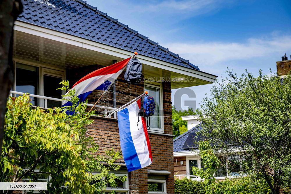 Final Exam Results Awaited by 200 000 Pupils - Netherlands