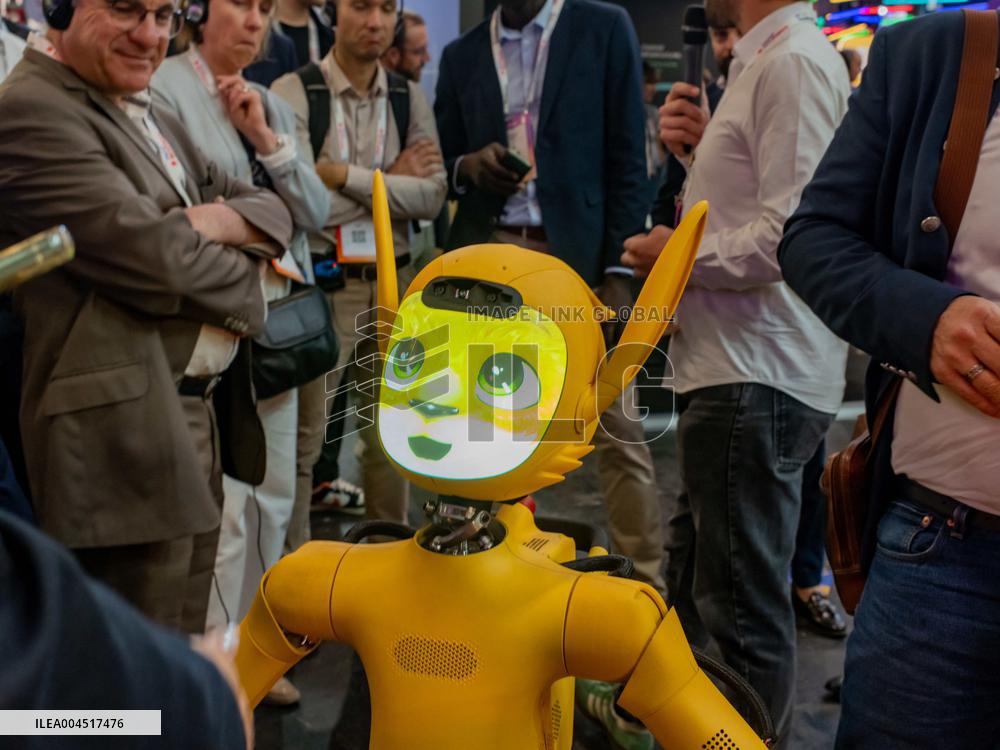 Mirokai, Humanoid Robot At Vivatech - Paris