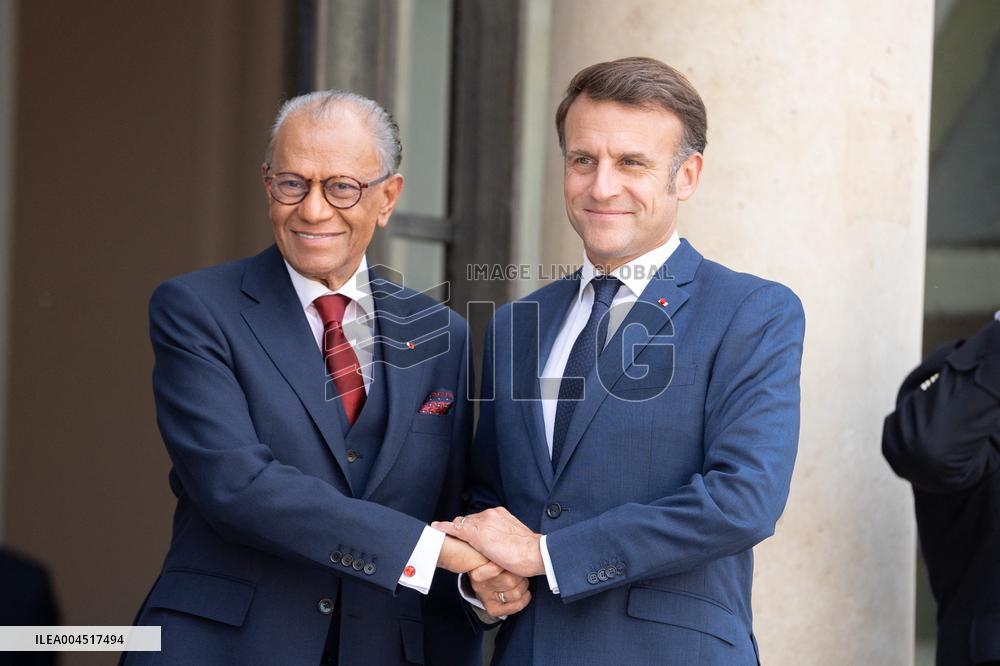 Emmanuel Macron welcomes Mauritian Prime Minister Navinchandra Ramgoolam - Paris AJ