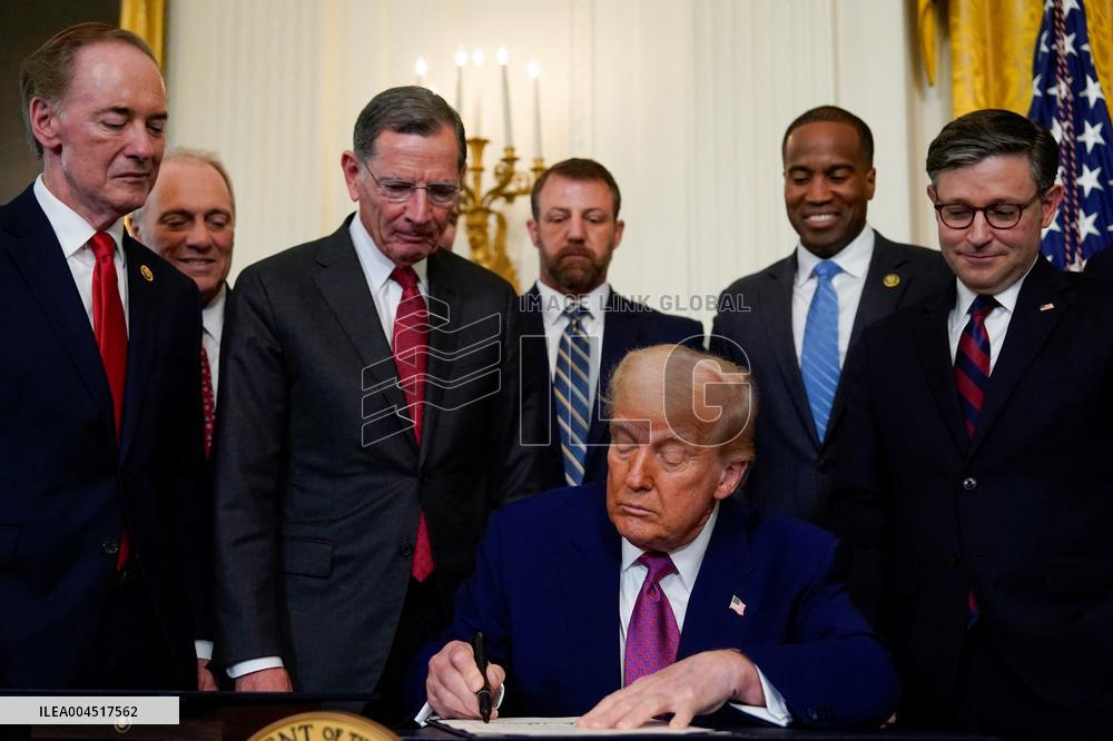Trump During a Bill Signing Ceremony - Washington