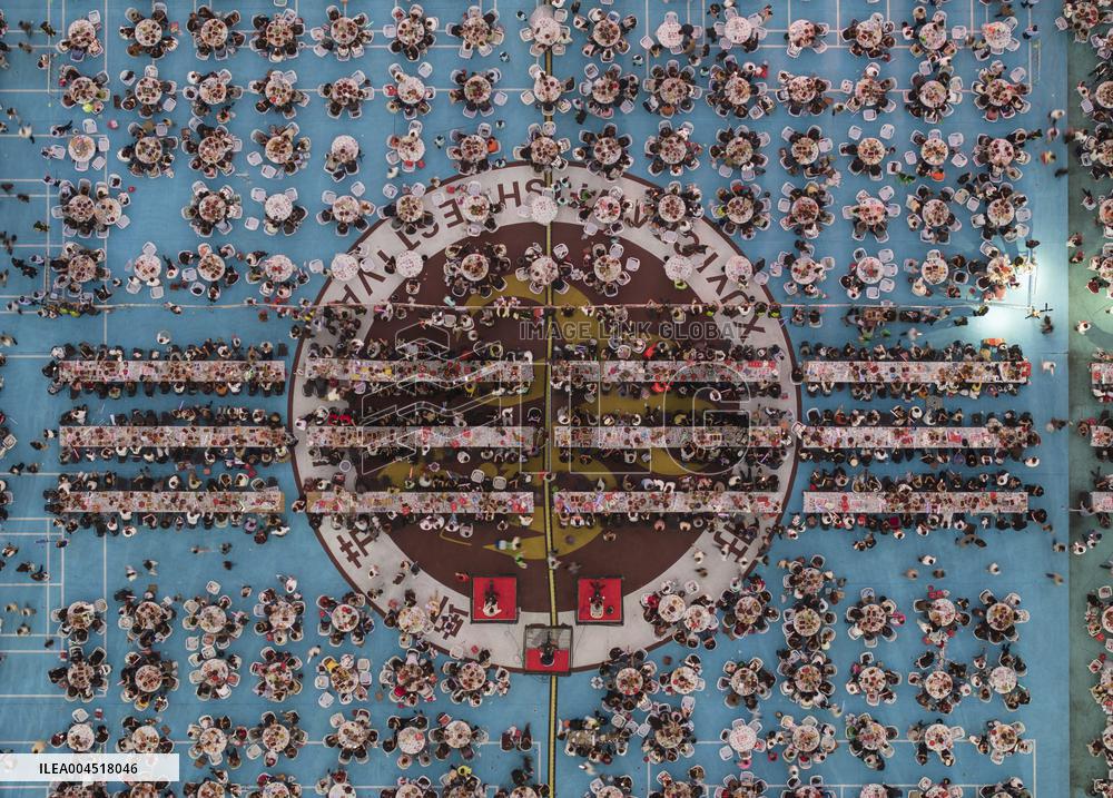 Summer Cuisine Consumption Night Economy