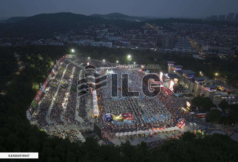 Summer Cuisine Consumption Night Economy