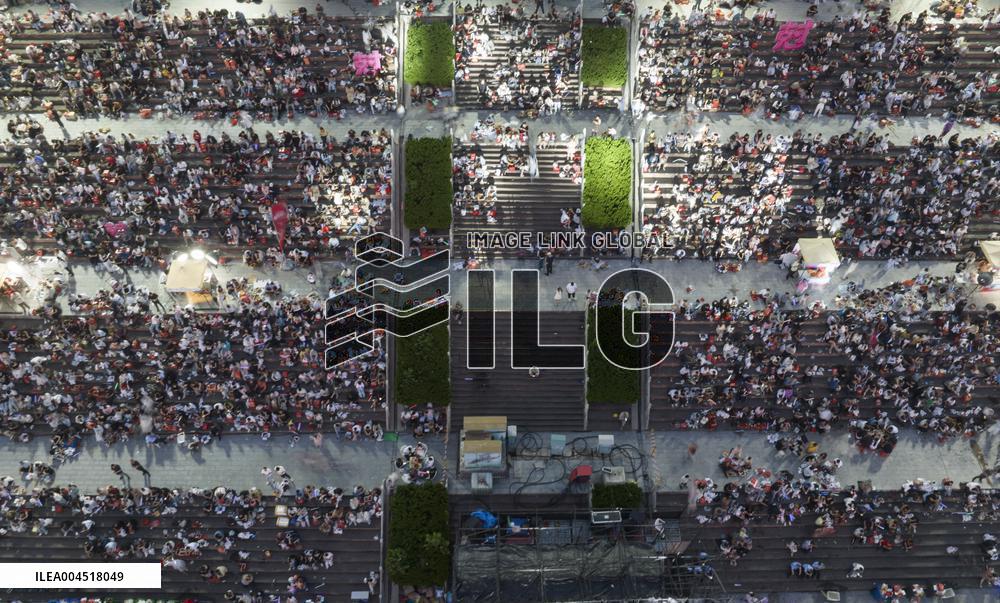 Summer Cuisine Consumption Night Economy