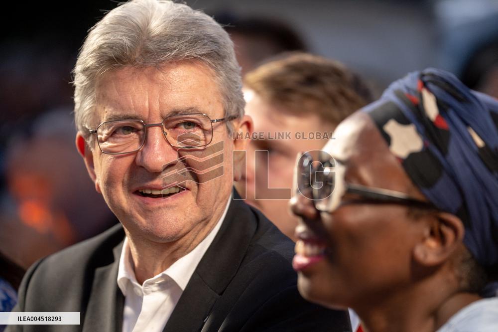 Rima Hassan at the Place de la Republique - Paris AJ