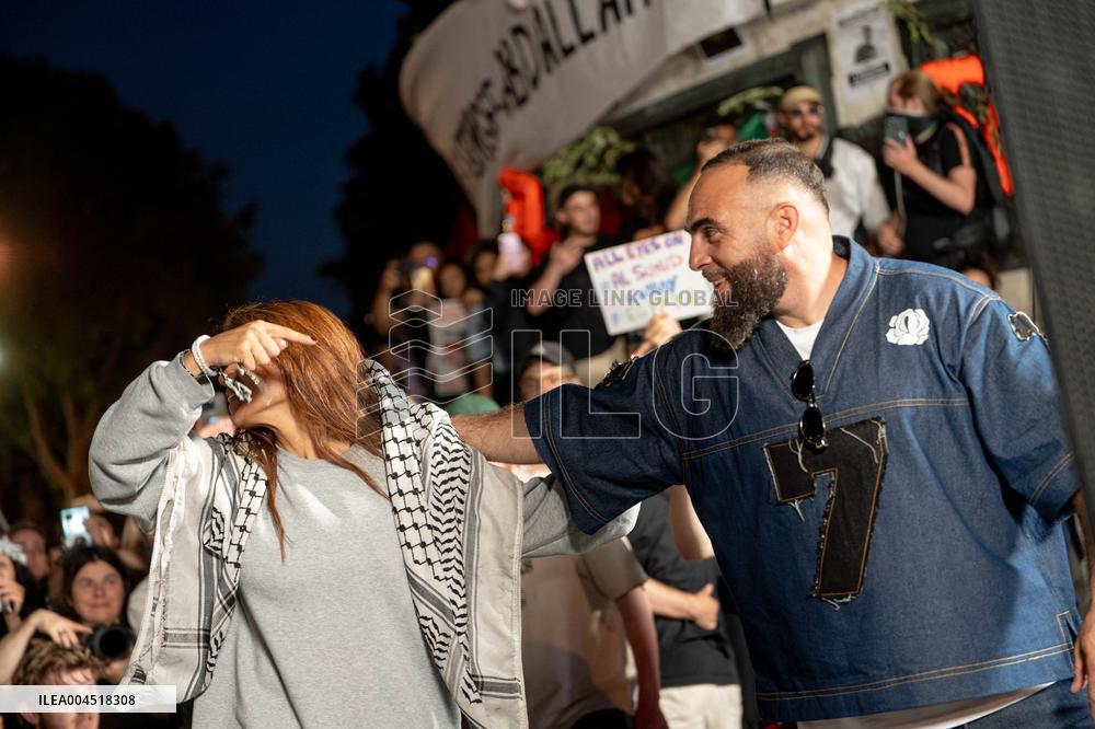 Rima Hassan at the Place de la Republique - Paris AJ