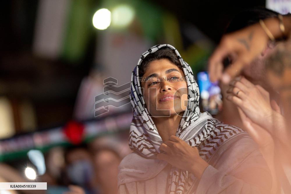 Rima Hassan at the Place de la Republique - Paris AJ