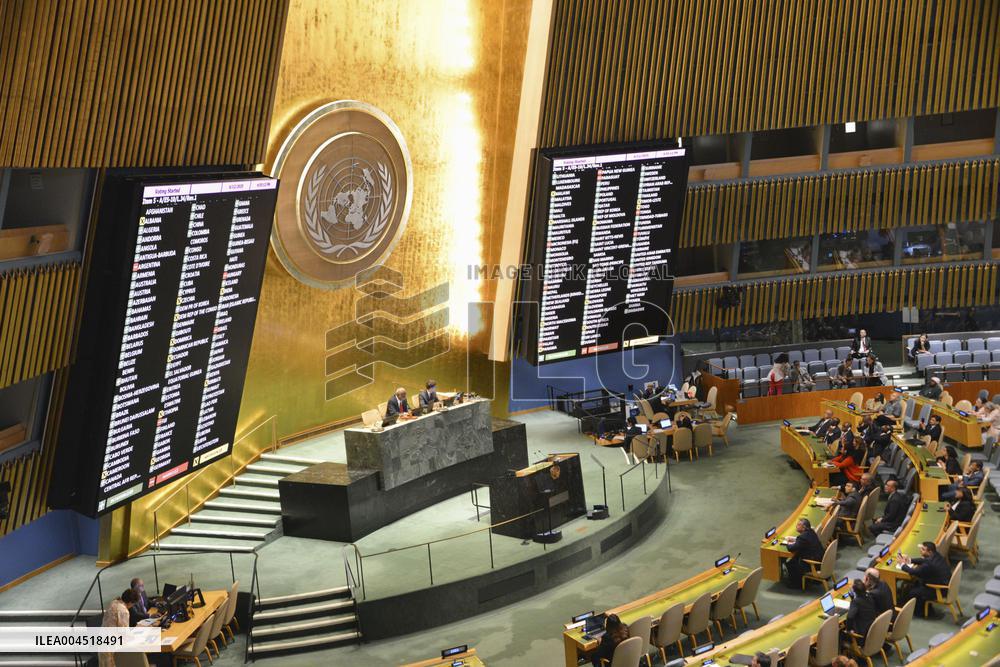 U.N. adopts draft on Gaza humanitarian assistance