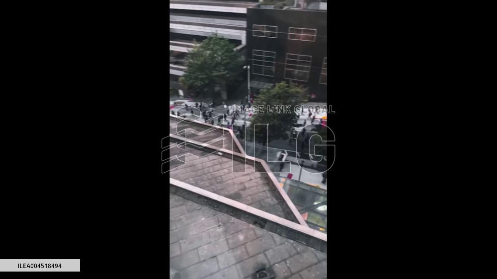 US: Anti-ICE Protesters March Through Seattle, Surround Federal Building 2