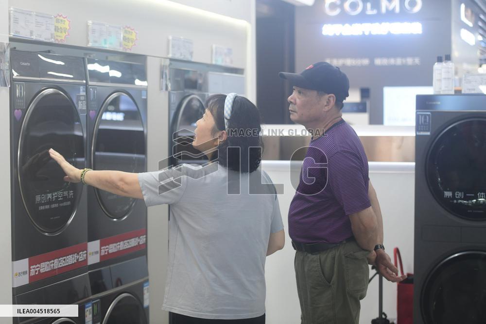 US Imposes Tariffs on Steel Derivatives