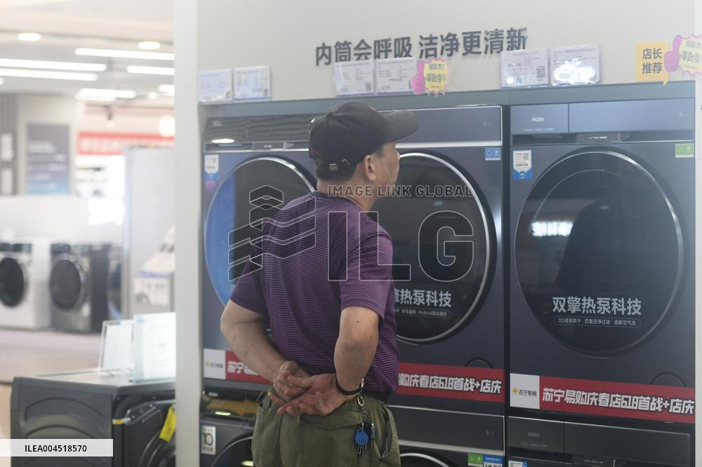 US Imposes Tariffs on Steel Derivatives