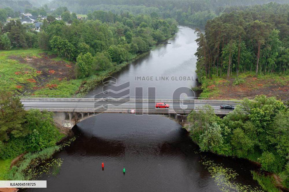 The Sindi-Lodja bridge