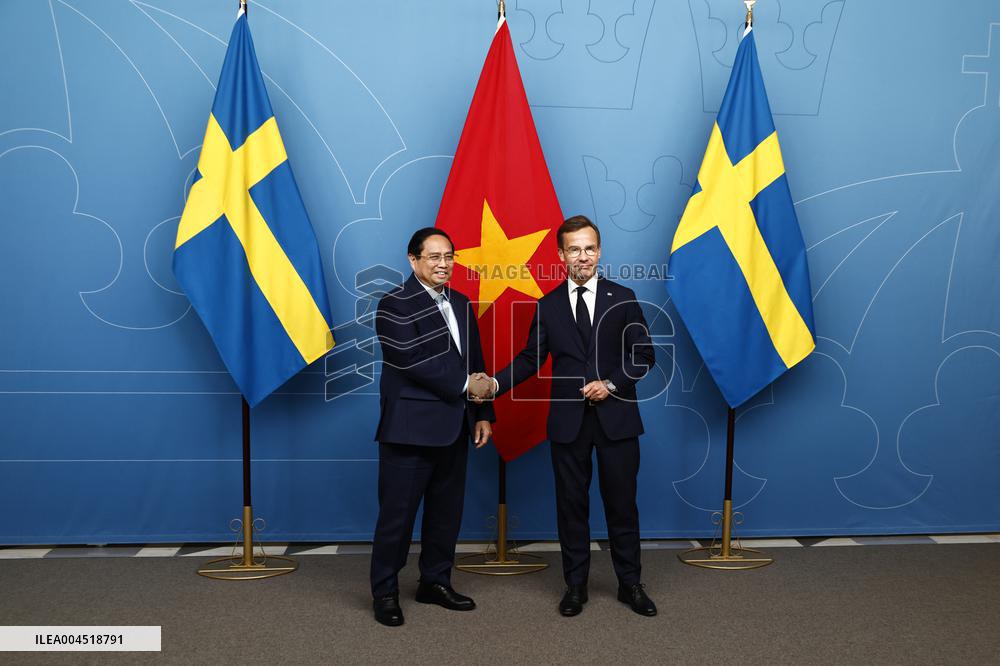 PRIME MINISTERS VIETNAM SWEDEN
