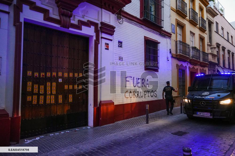 Europa Press - Protest Against Sanchez at PSOE HQ - Madrid