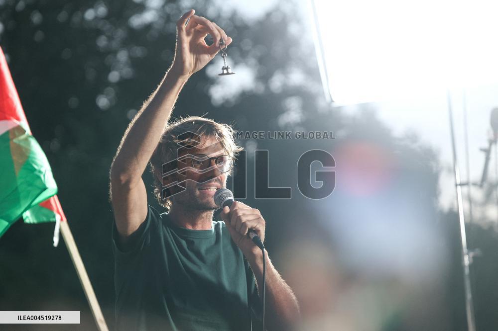Rima Hassan at the Place de la Republique - Paris