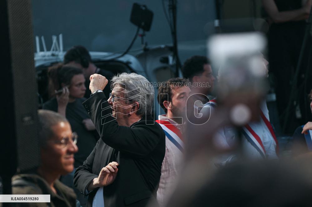 Rima Hassan at the Place de la Republique - Paris