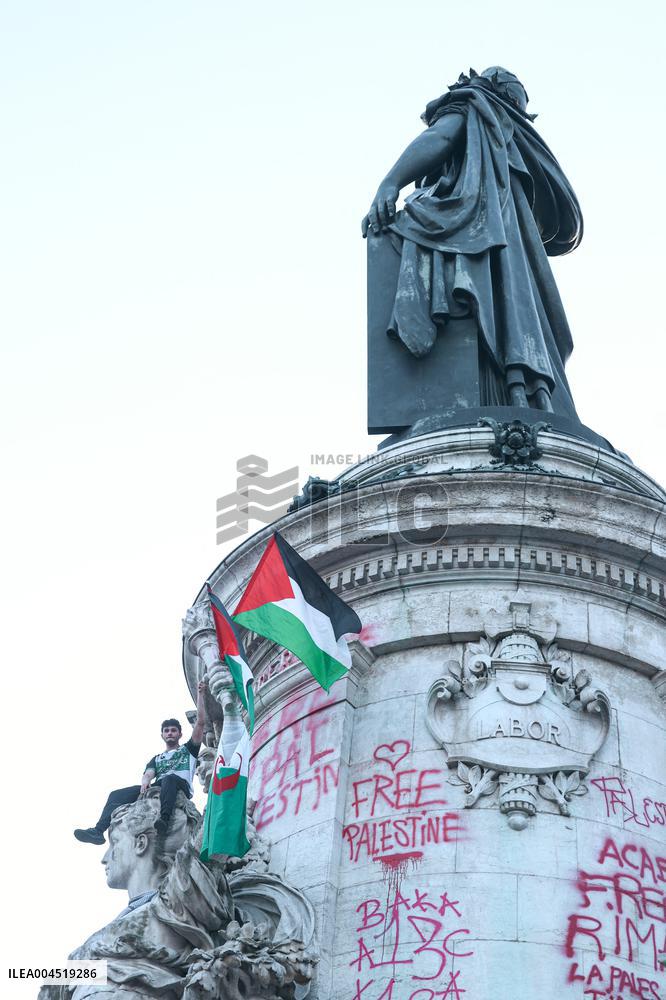 Rima Hassan at the Place de la Republique - Paris