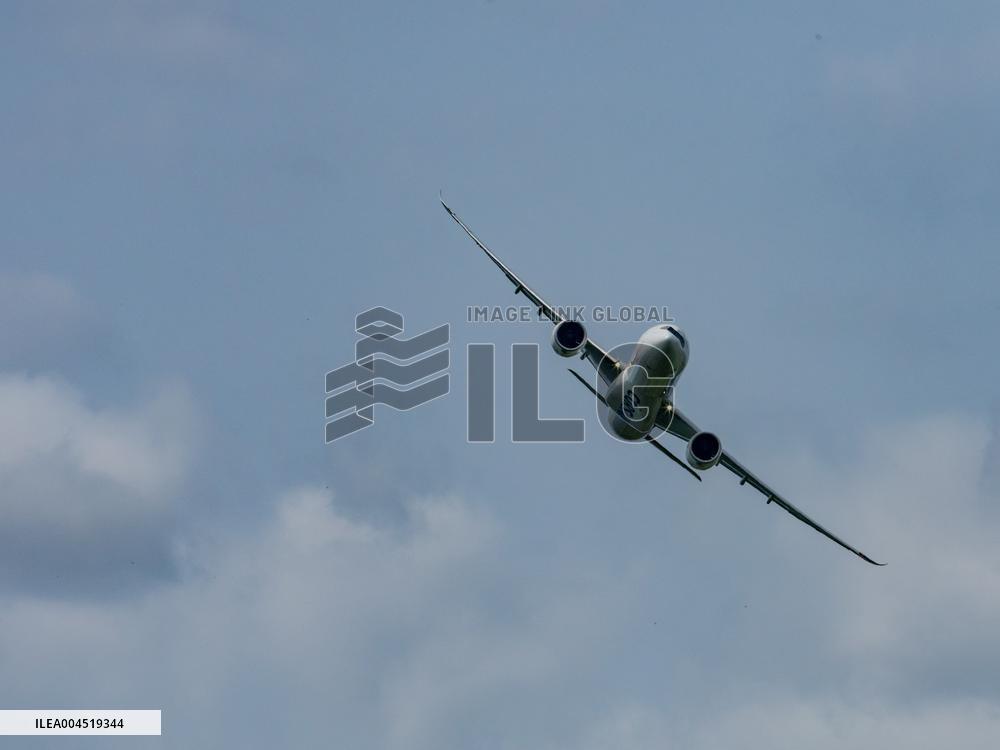 Illustration - La Ferte-Alais Airshow - France