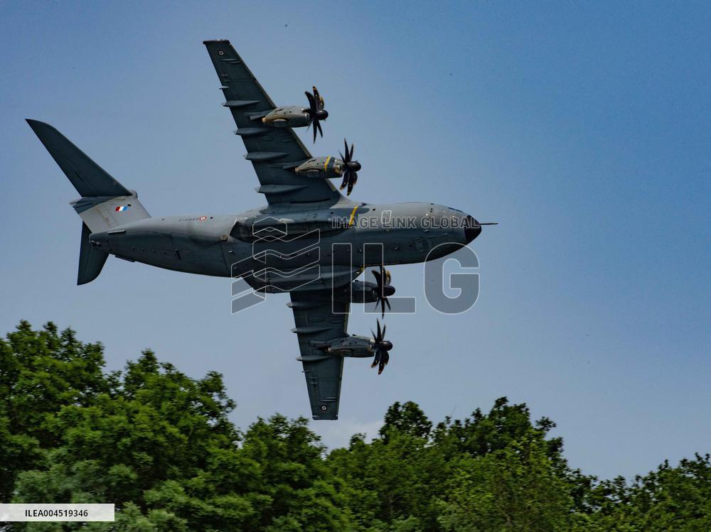 Illustration - La Ferte-Alais Airshow - France
