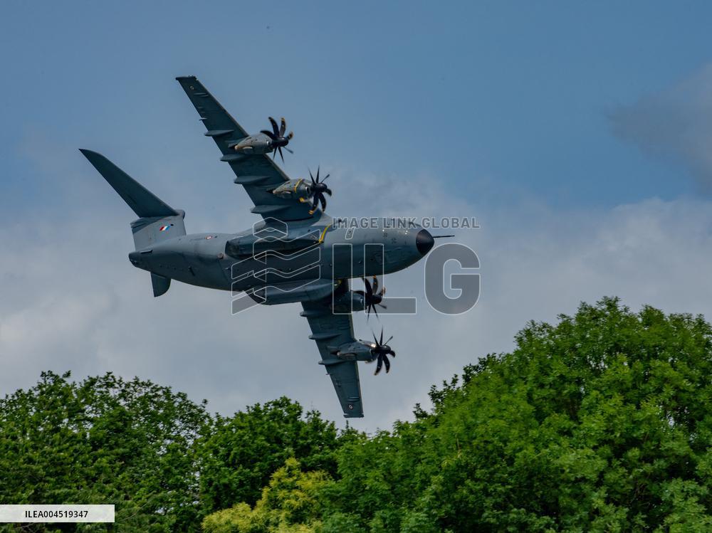 Illustration - La Ferte-Alais Airshow - France