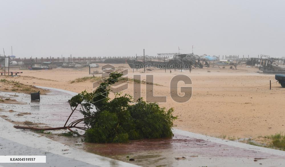 Typhoon Wutip Hits Hainan - China