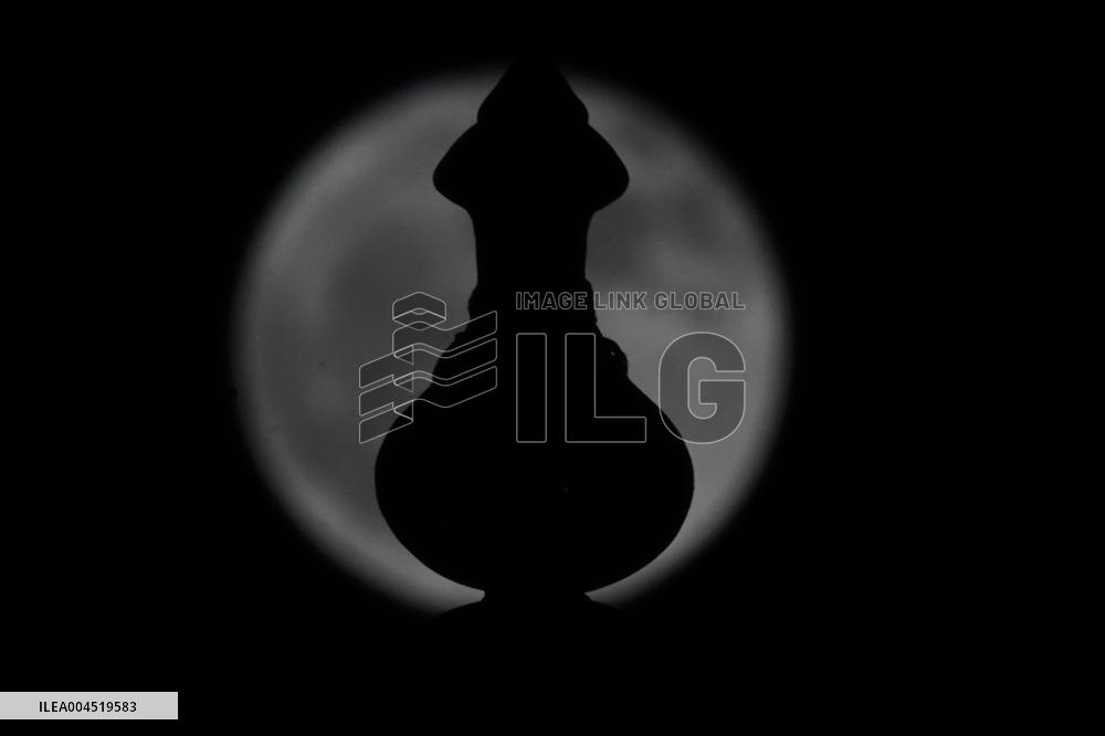 Strawberry Moon The Last Full Moon of Spring 2025 - India