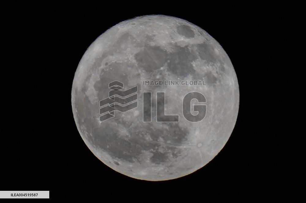Strawberry Moon The Last Full Moon of Spring 2025 - India