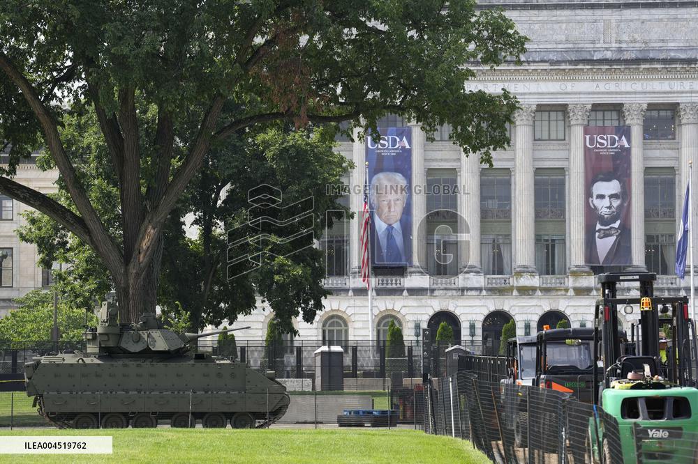 Saturday military parade preparartions - Washington