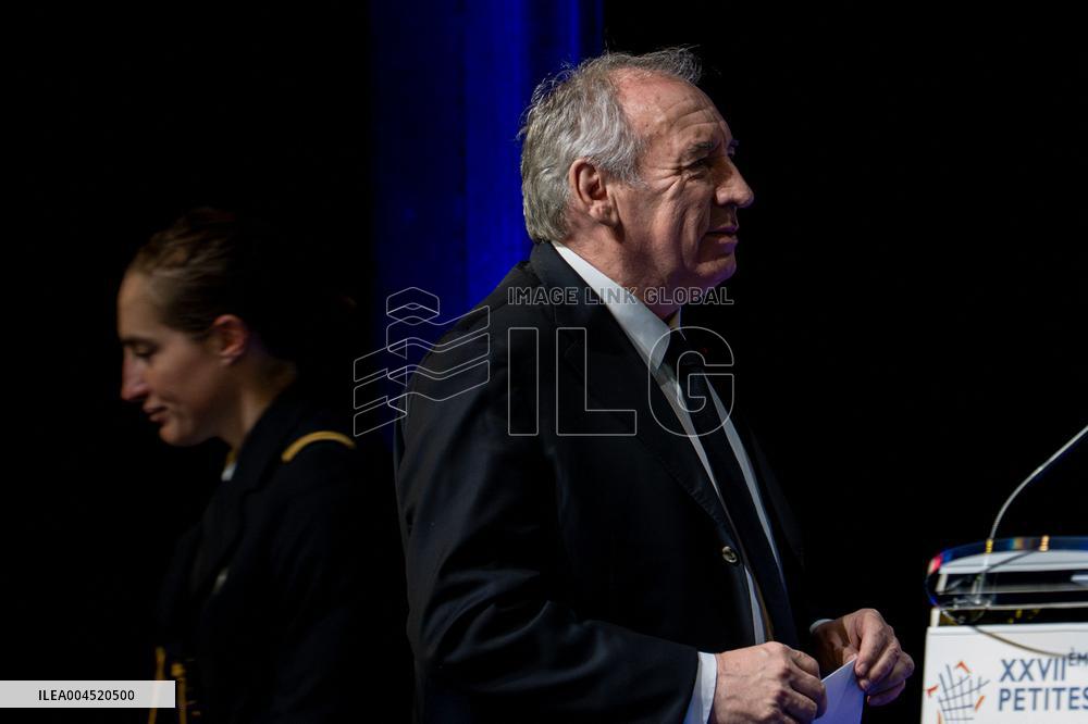 Bayrou at 27th Assises des Petites Villes de France - Saint-Remy de Provence