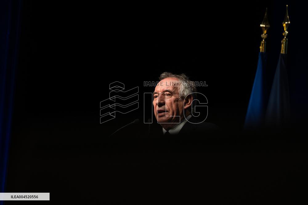 Bayrou at 27th Assises des Petites Villes de France - Saint-Remy de Provence