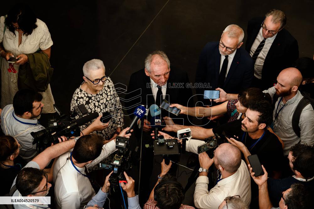 Bayrou at 27th Assises des Petites Villes de France - Saint-Remy de Provence