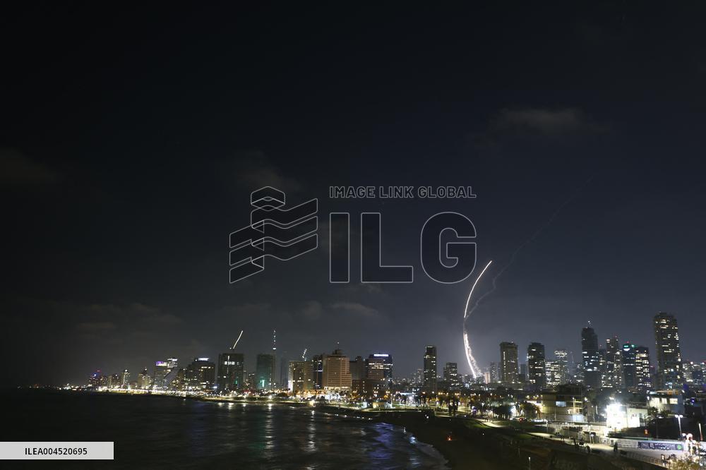 Iranian Missiles Strike Israel