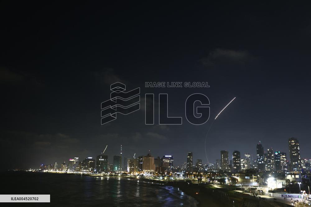 Iranian Missiles Strike Israel