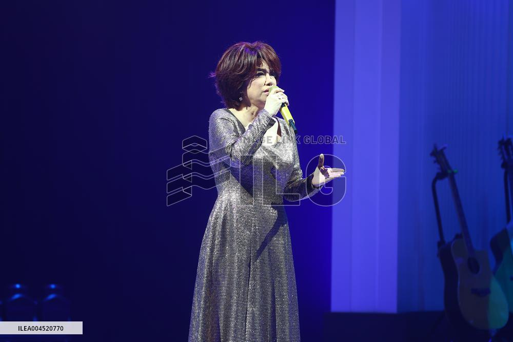 Singer Tsai Chin