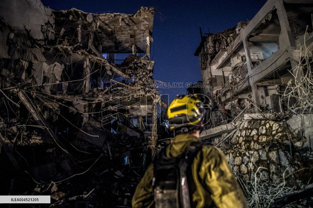 Iranian Missile Attack in Tel Aviv - Israel