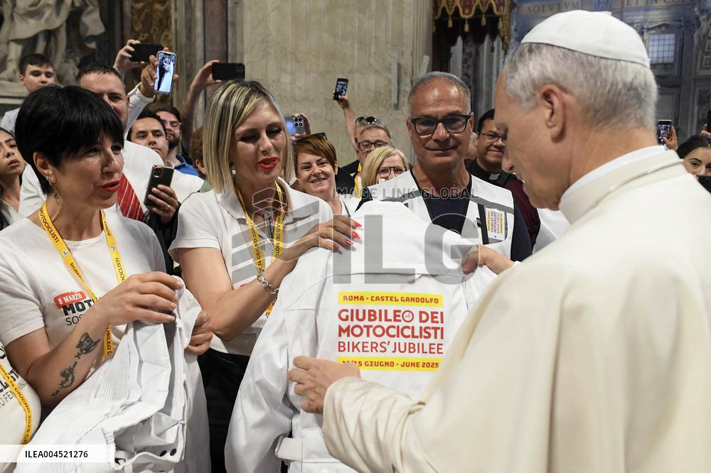 Pope Leo XIV Welcomes Pilgrims For The Jubilee of Sport - Vatican