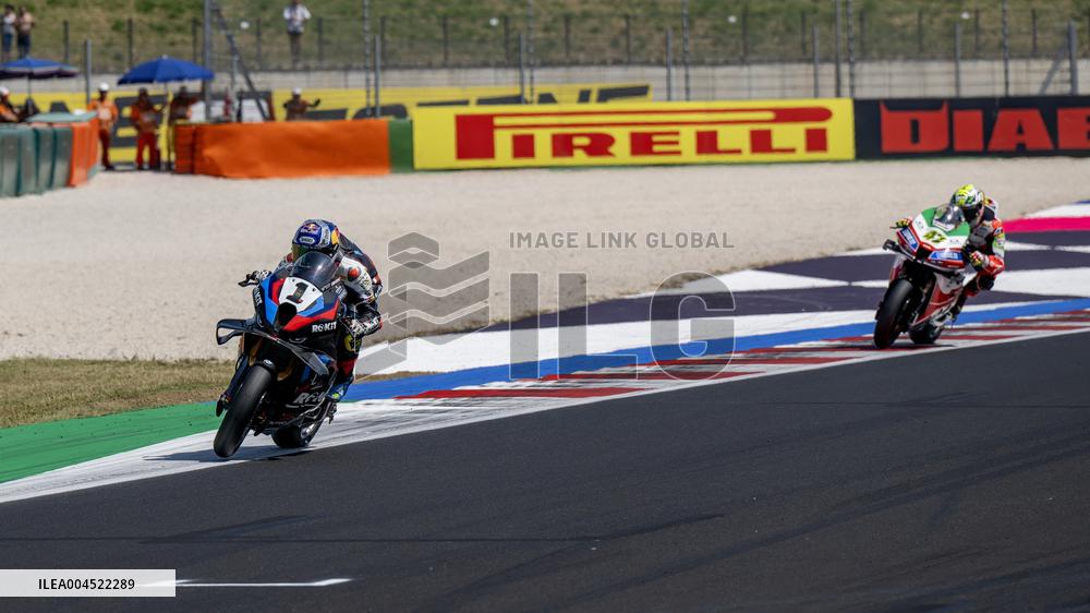MOTORI - SuperBike - Pirelli Emilia Romagna Round  Race1