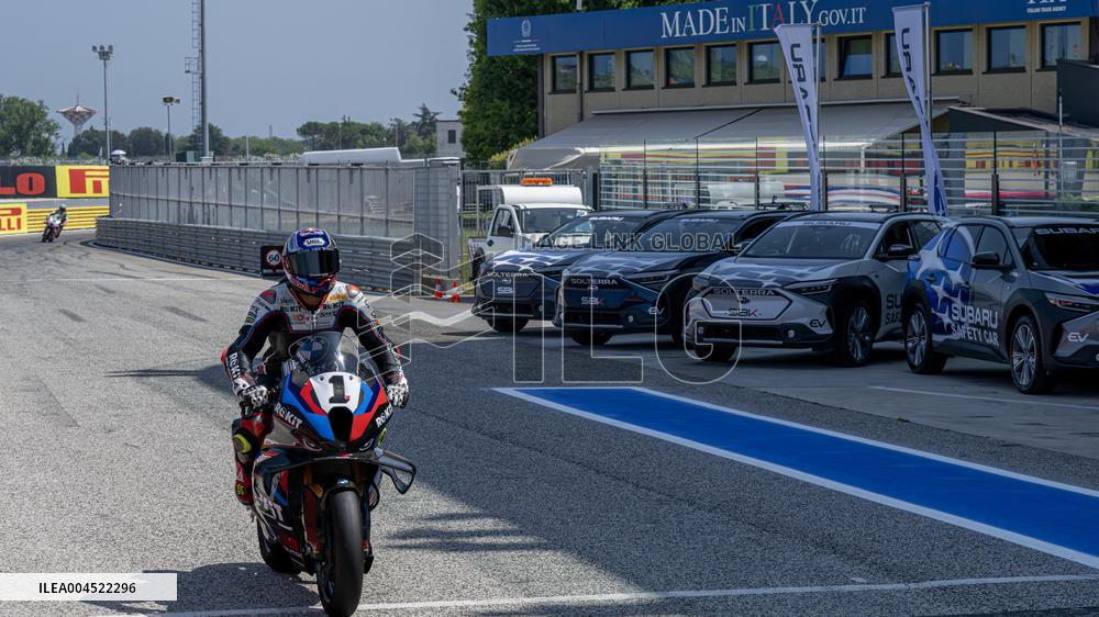 MOTORI - SuperBike - Pirelli Emilia Romagna Round  Race1