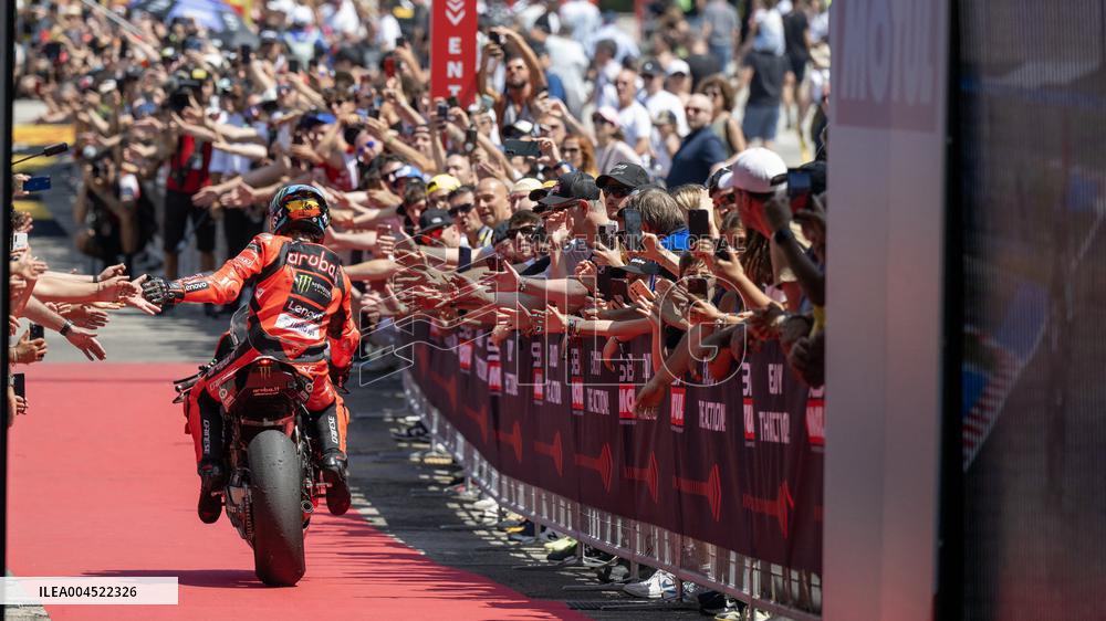 MOTORI - SuperBike - Pirelli Emilia Romagna Round  Race1