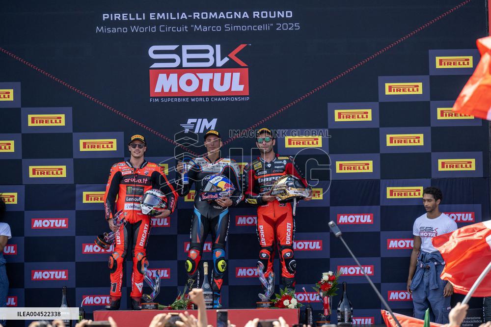MOTORI - SuperBike - Pirelli Emilia Romagna Round  Race1