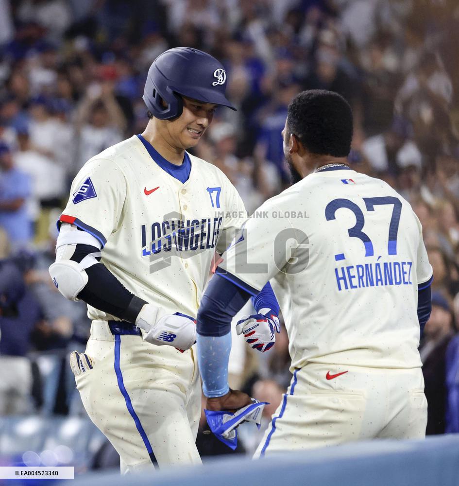 Baseball: Giants vs. Dodgers