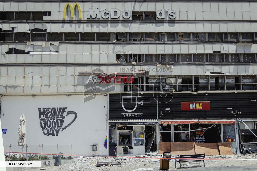 Iran Retaliatory Missile Strike to Israel